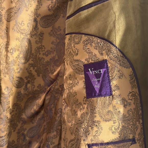 Men’s Blazer - Picture 2 of 3